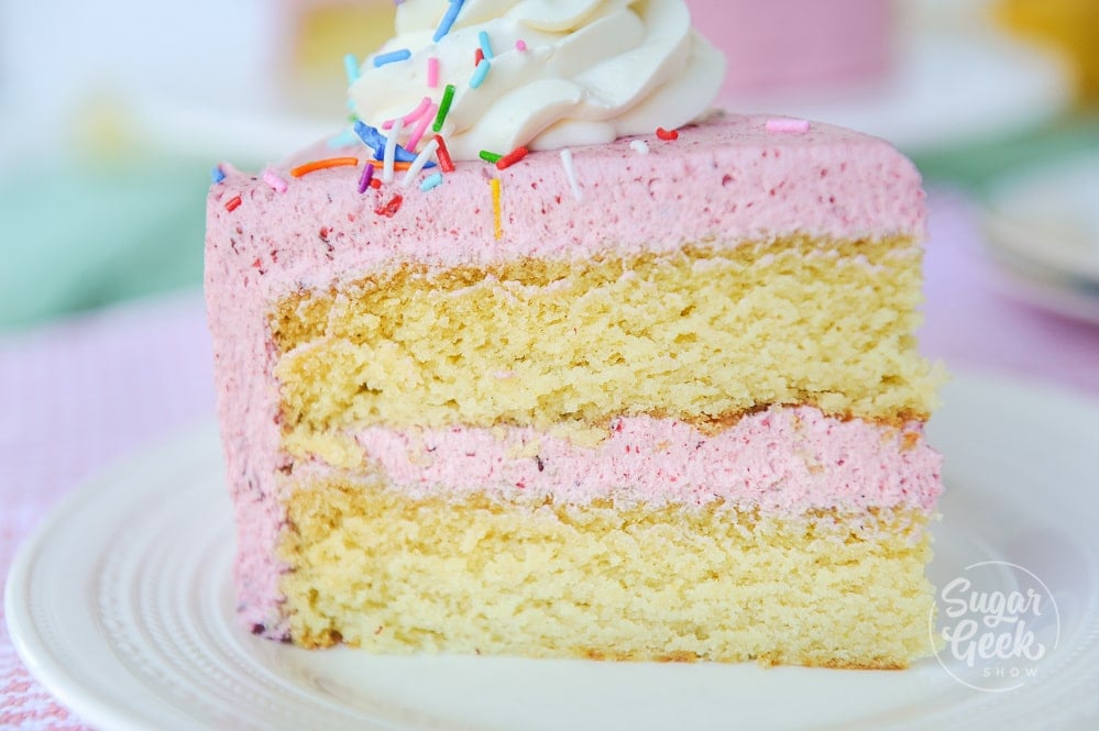 Gluten-Free Cake With Sugar Free Strawberry Frosting + Video