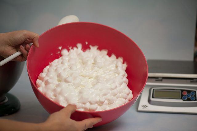 heat marshmallows in microwave 40 seconds for marshmallow fondant recipe