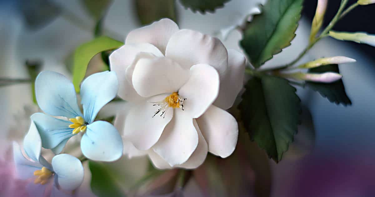 April Showers Bring Beautiful Edible Sugar Flowers!