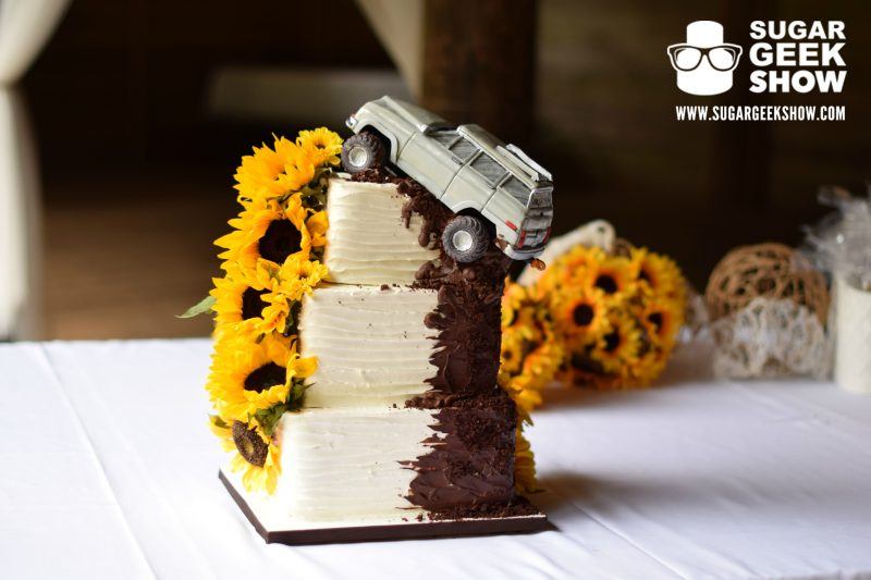 Jeep with Moving Wheel Wedding Cake
