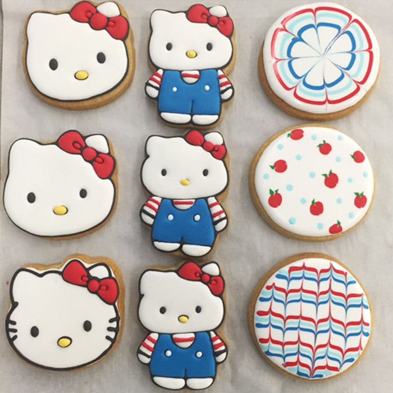 Decorating Royal Icing Sugar Cookies