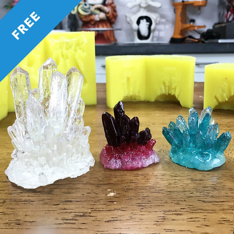 How to pour isomalt into molds