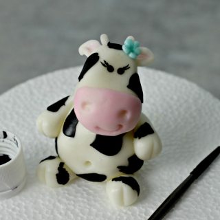 Fondant Cow Topper Tutorial