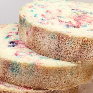 Cake Basics: How to trim and torte a cake