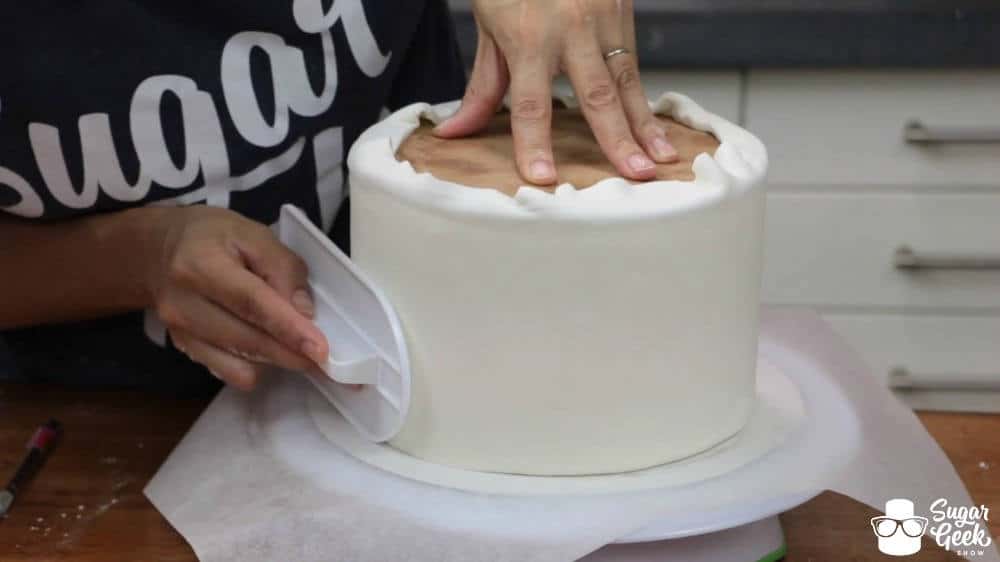 How to get sharp fondant edges