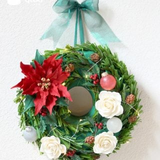 Hanging Christmas Wreath Cake