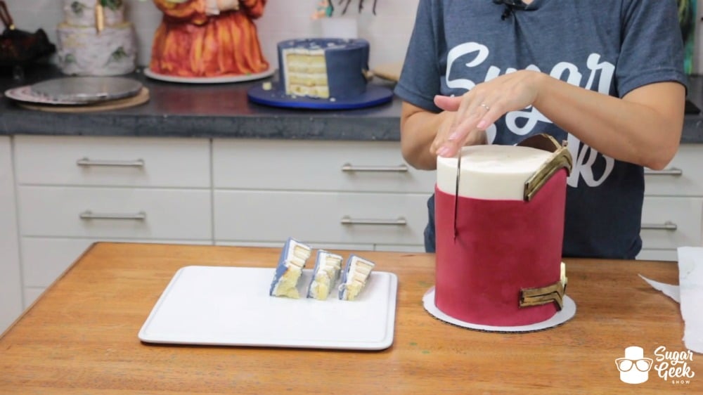 Cake Decorating Basics: Stacking Cakes With Straws – Sugar Geek Show