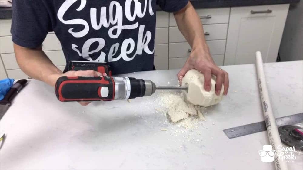 How to use a chocolate skull mold for bust cakes