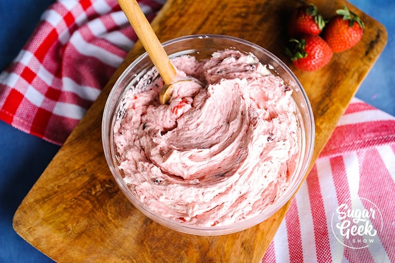strawberry buttercream recipe