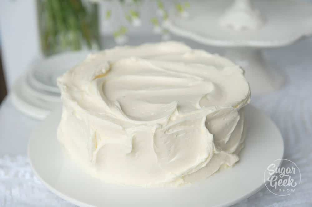 white cake recipe with buttercream frosting