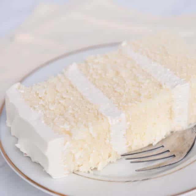 White velvet cake (recipe) + color variations Sugar Geek Show