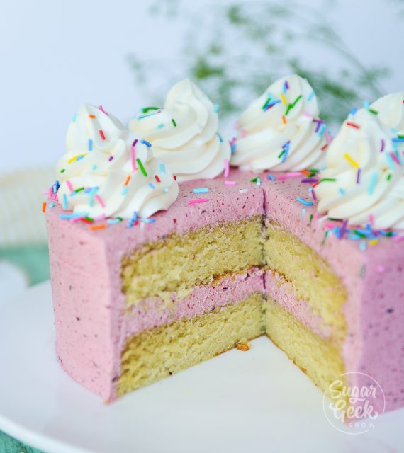 Gluten-Free Cake With Sugar Free Strawberry Frosting + Video | Sugar ...