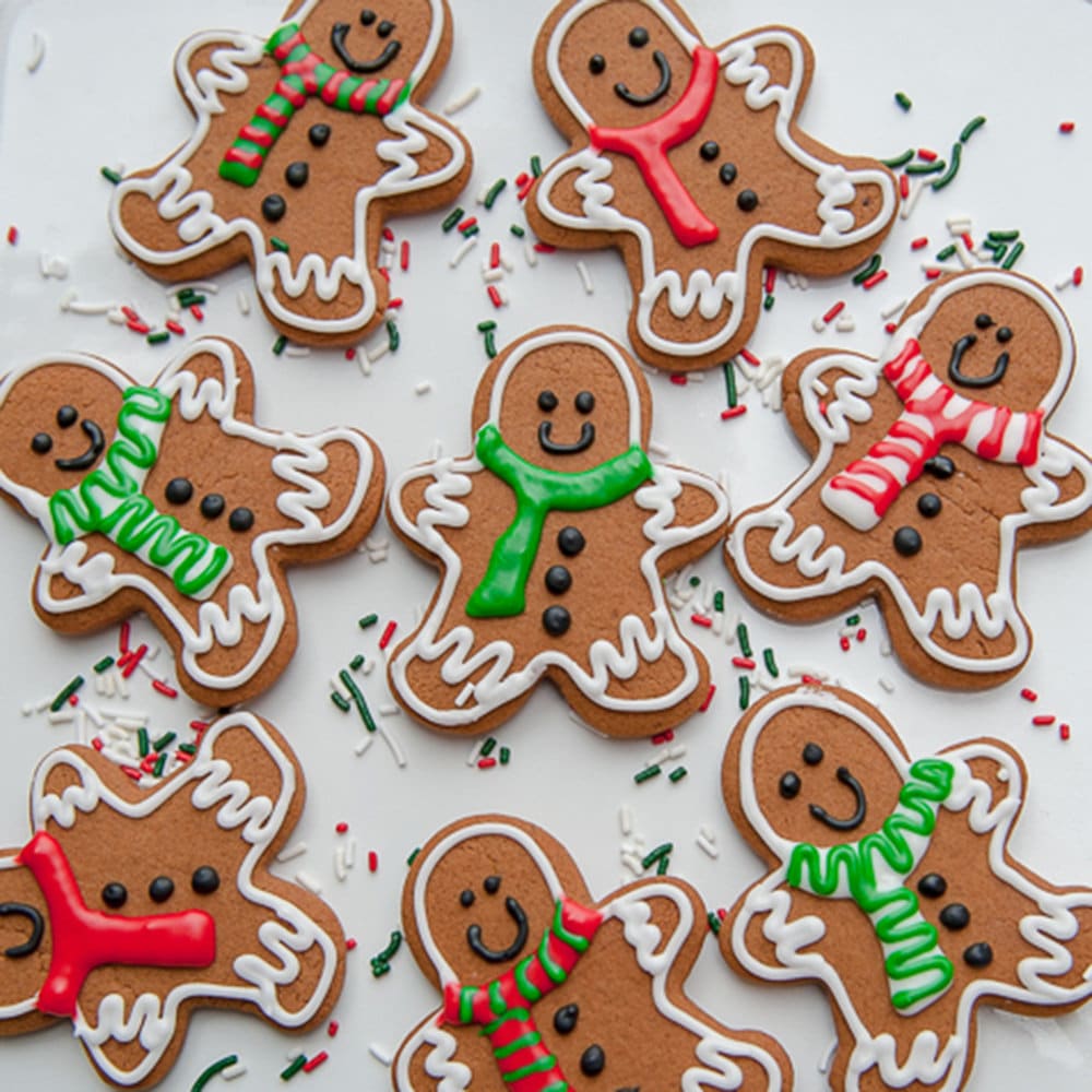 These may look like gingerbread cookies but they're NOT! These are