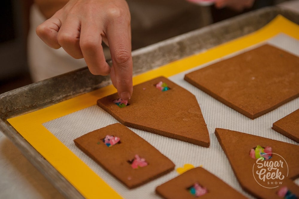 The EASIEST Gingerbread House Recipe - Thistlewood Farm