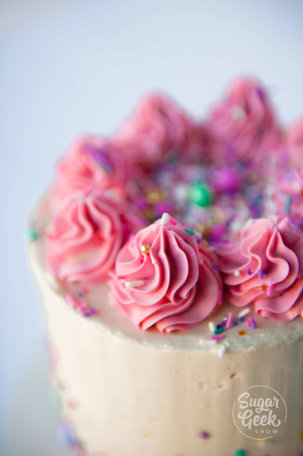 pink buttercream frosting