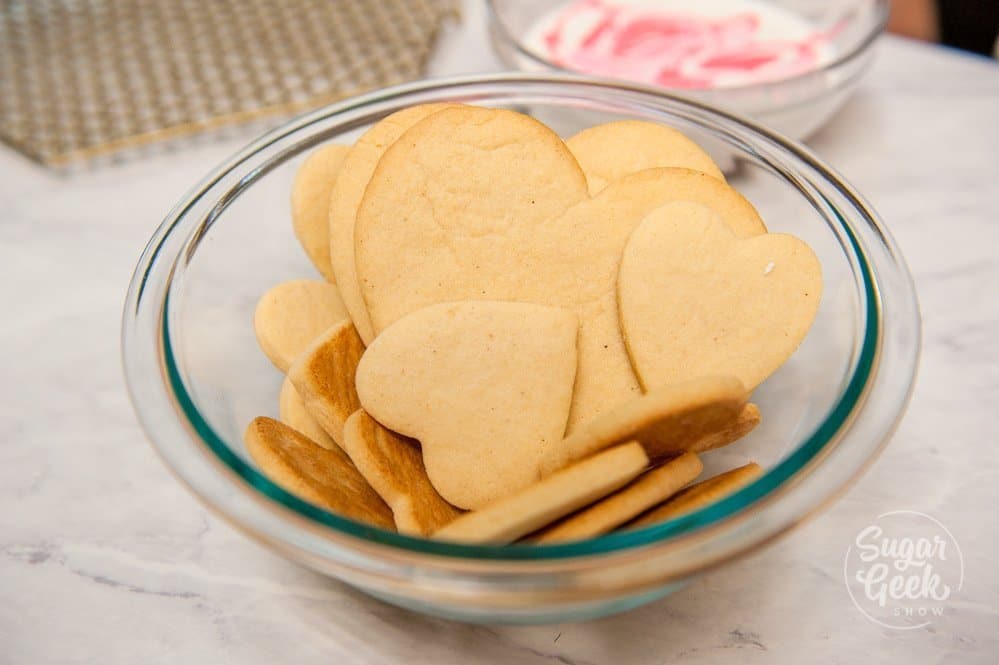 Louis Vuitton cookies  Iced cookies, Cupcake cookies, Pretty cookies