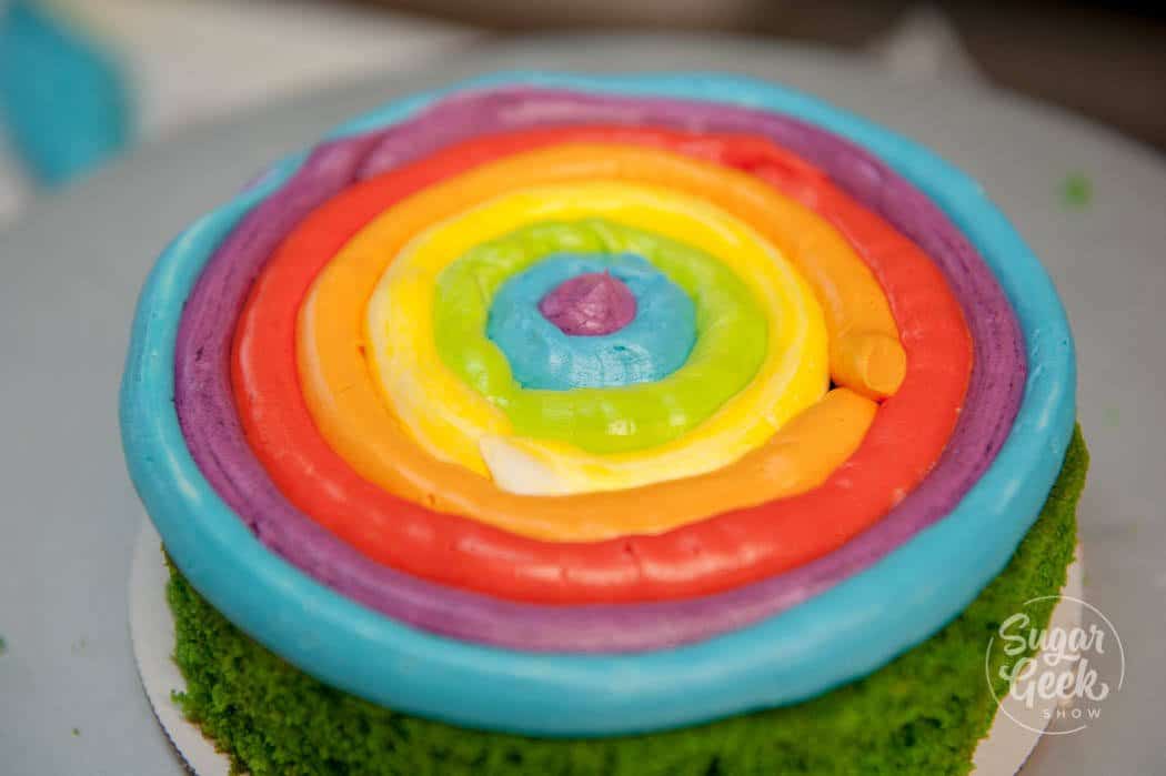 rainbow buttercream cake