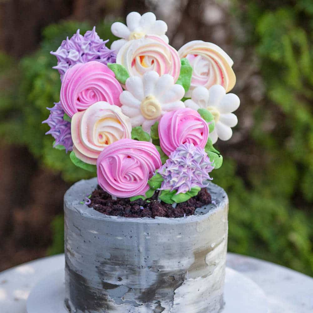 meringue pop flowers cake