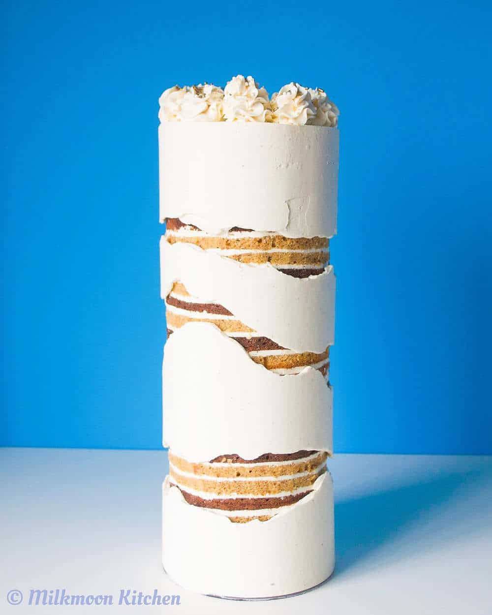 buttercream fault line cake by milkmoon kitchen