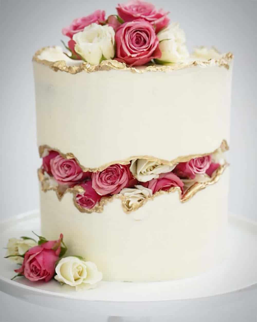 rose fault line cake