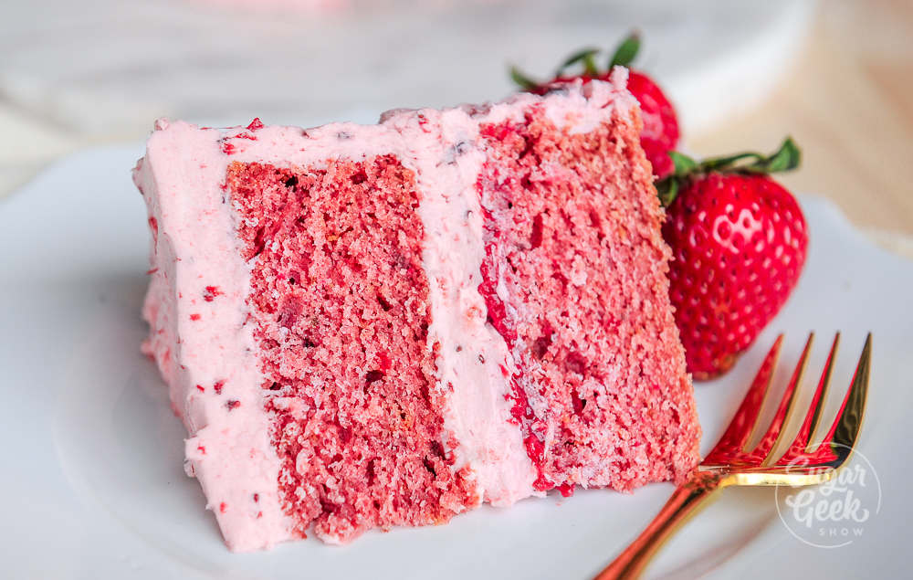 Fresh Strawberry Cake With Strawberry Buttercream Sugar Geek Show