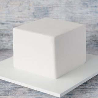 how to cover a square cake in fondant