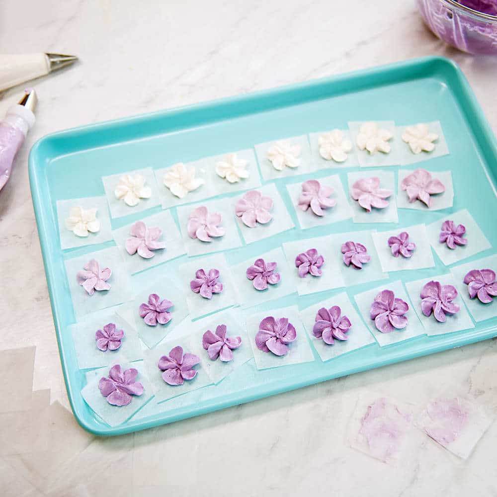 How to store make buttercream flowers