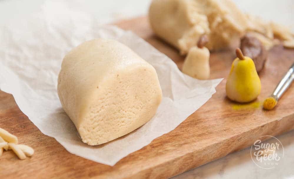 Featured image of post Recipe of How To Roll Out Marzipan