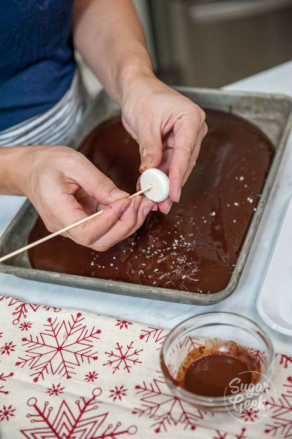 User in r/baking made a Bûche de Noël, with Meringue Mushrooms and