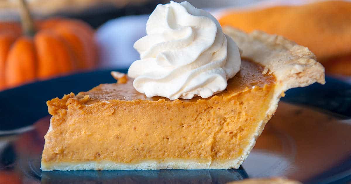 Classic Pumpkin Pie Recipe (No-Fail) – Sugar Geek Show