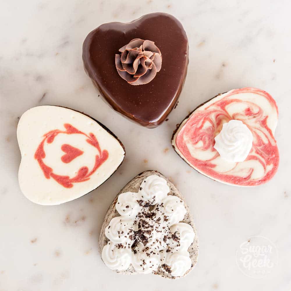 Heart-Shaped Mini Cheesecakes - Easy Recipe Depot