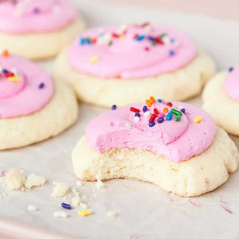 Copycat Lofthouse Sugar Cookies (COPYCAT) – Sugar Geek Show