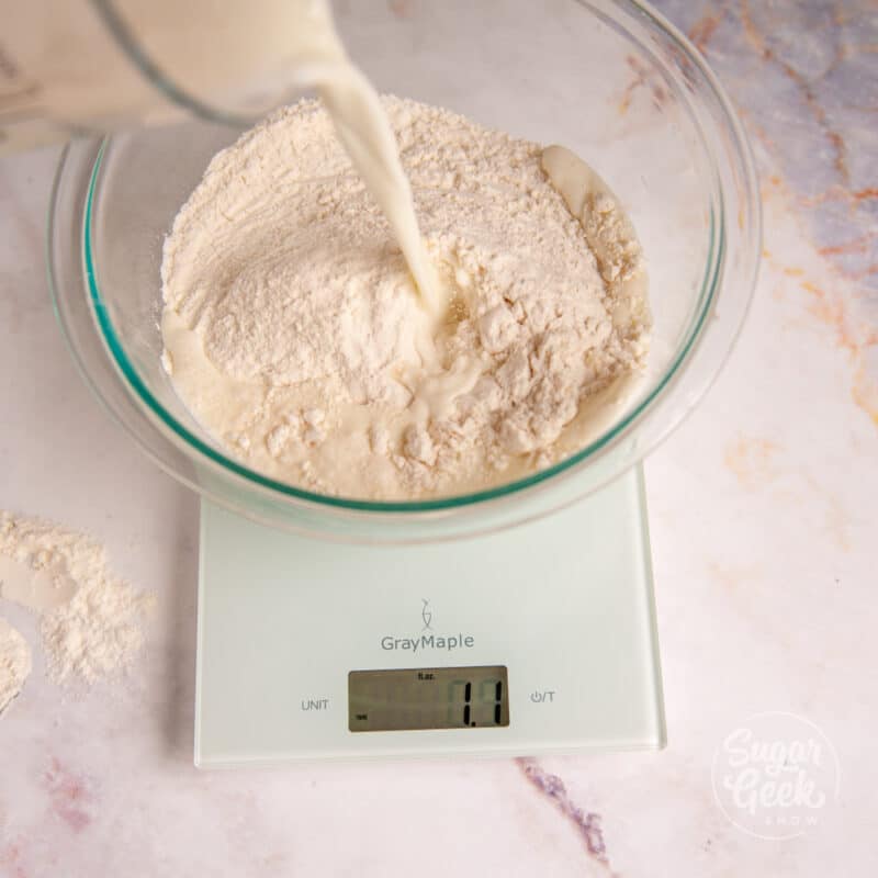 How To Use A Digital Kitchen Scale For Baking | Sugar Geek Show