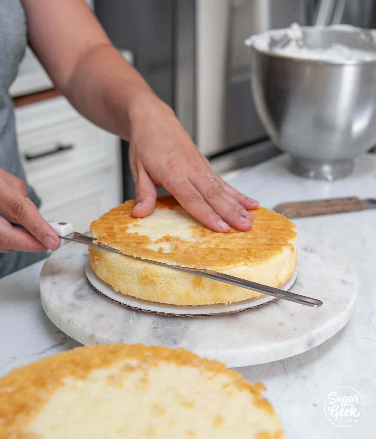 trim the dome off your vanilla cake