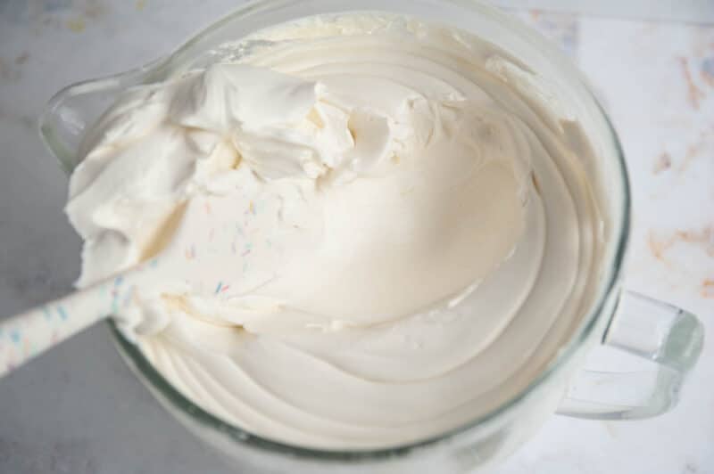 Easy Buttercream Frosting + Video Tutorial Sugar Geek Show