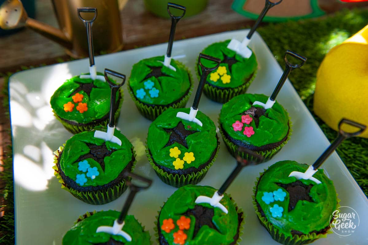 animal crossing fossil cupcakes with plastic shovels