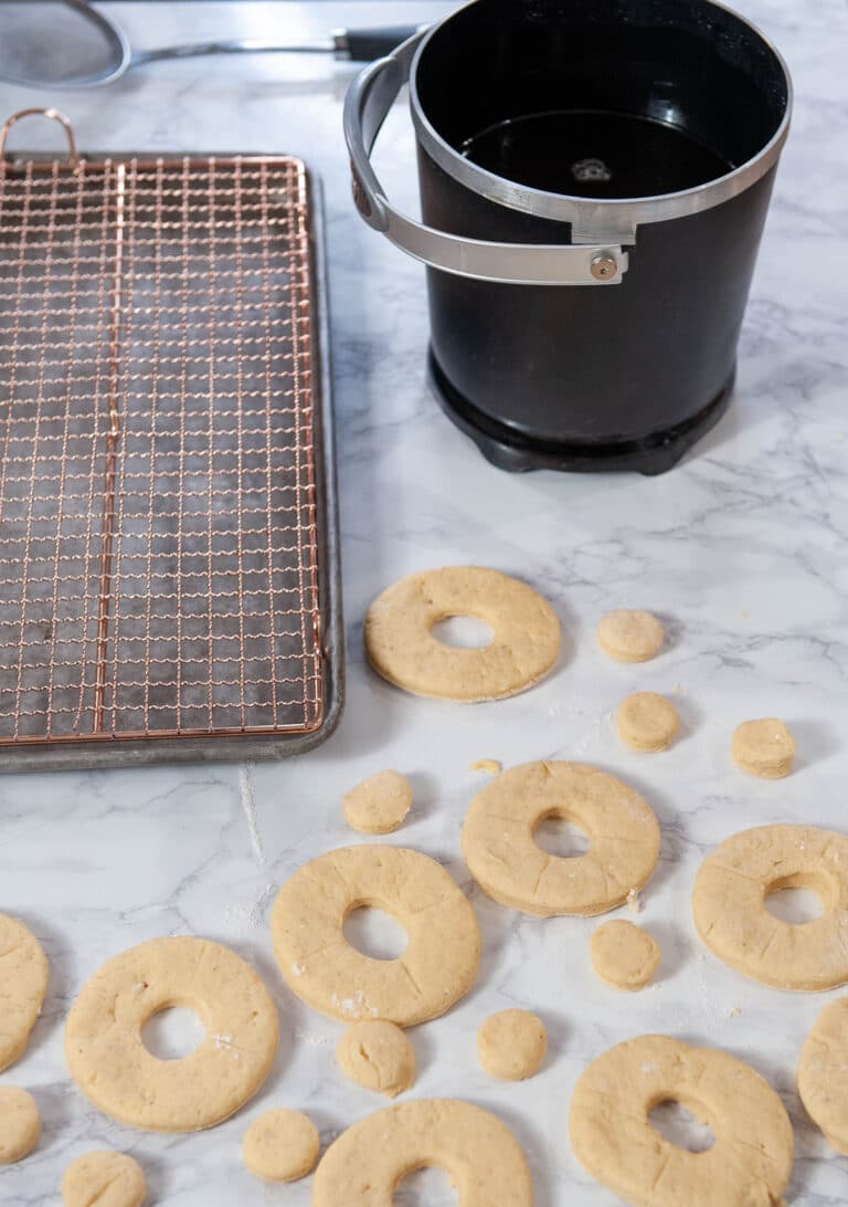 Easy Sourdough Discard Donuts Recipe Using Discard – Sugar Geek Show