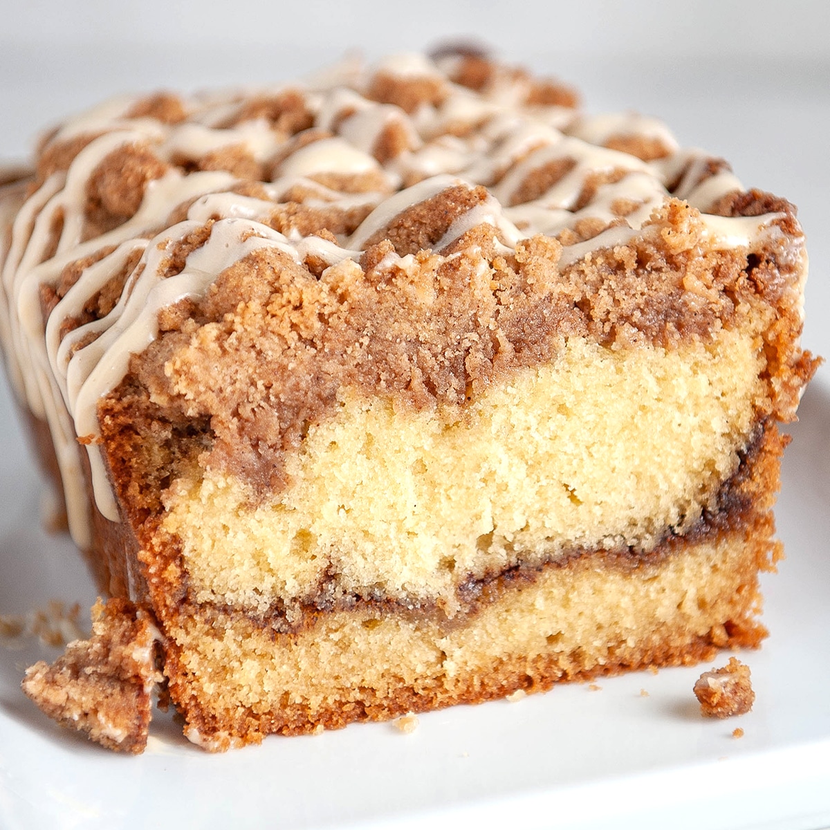 Moist Cinnamon Coffee Cake