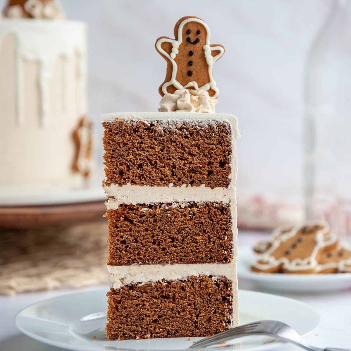 Gingerbread Cake - A Cookie Named Desire