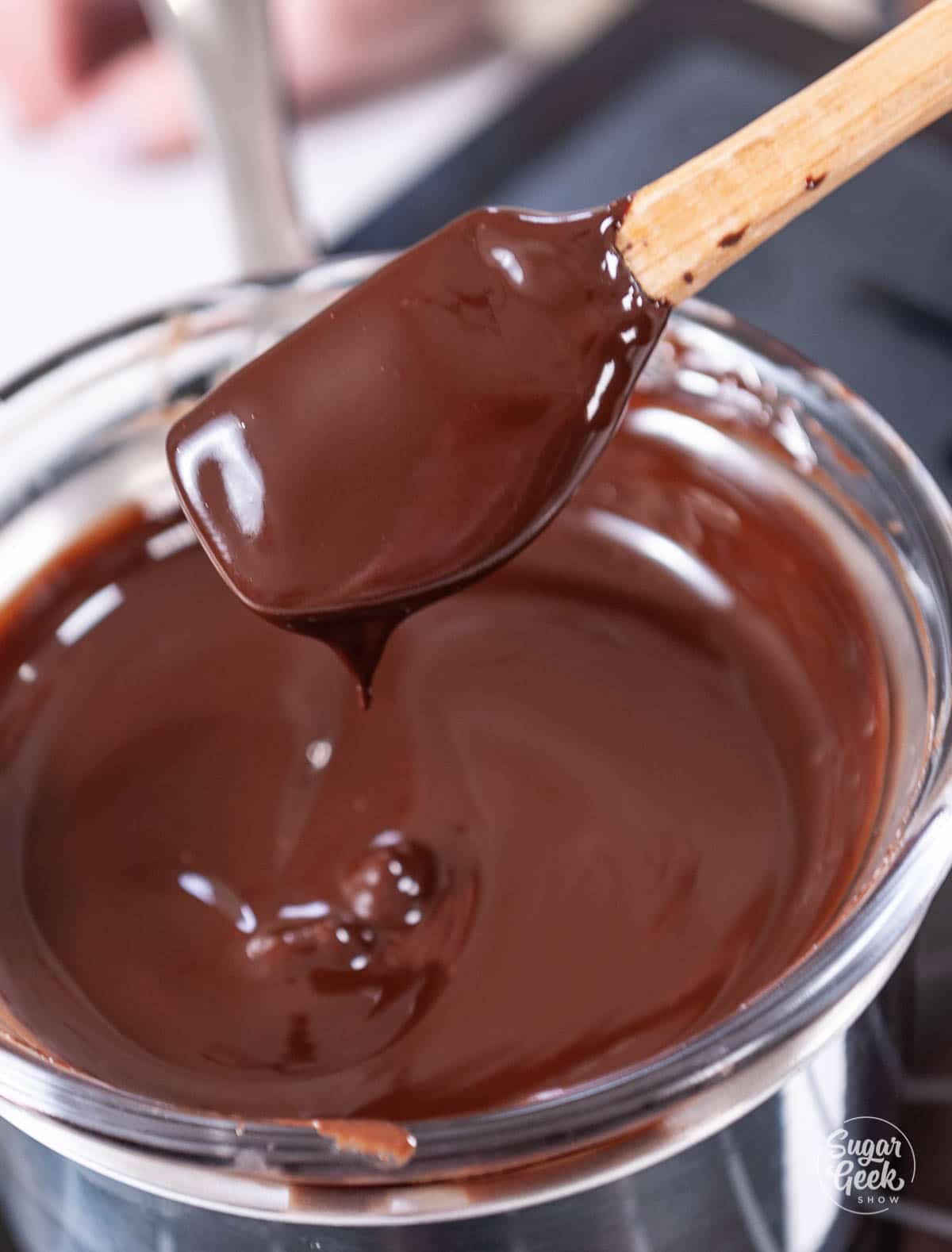 closeup of melted chocolate on a spatula
