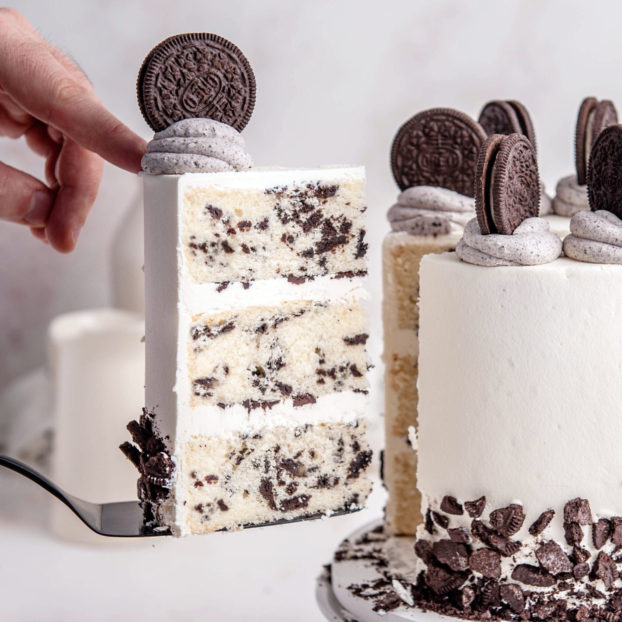 Oreo Cake Recipe With Oreo Buttercream Frosting