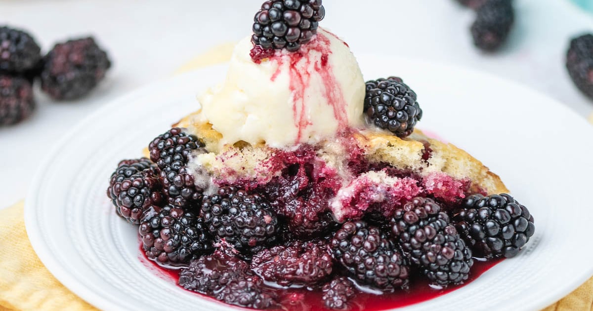 Moms Blackberry Sponge Cake – Sugar Geek Show