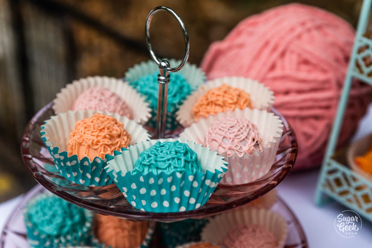 yarn ball cake balls