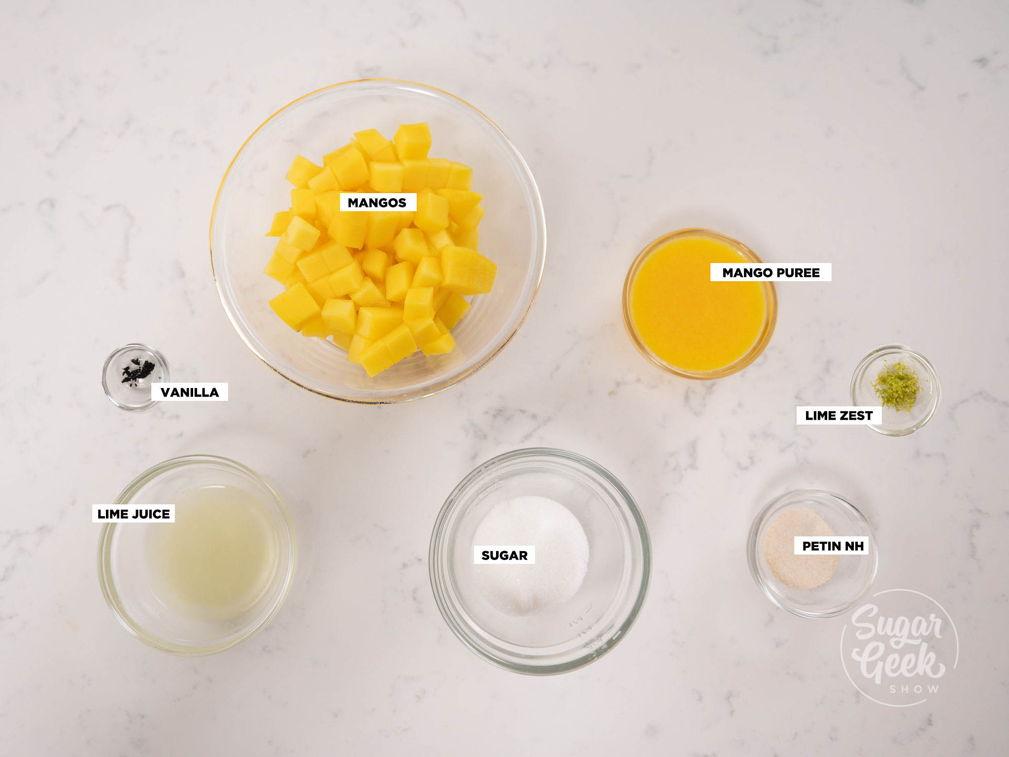 picture of mango compote ingredients.