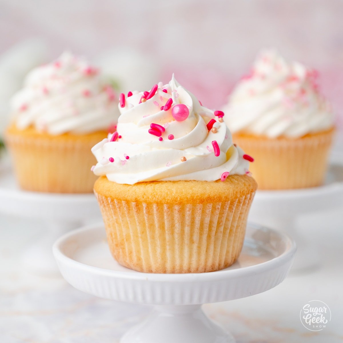 Moist and Fluffy Vanilla Cupcake Recipe – Sugar Geek Show