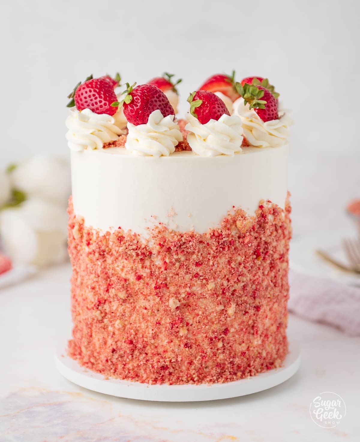 Photo of strawberry crunch cake. 