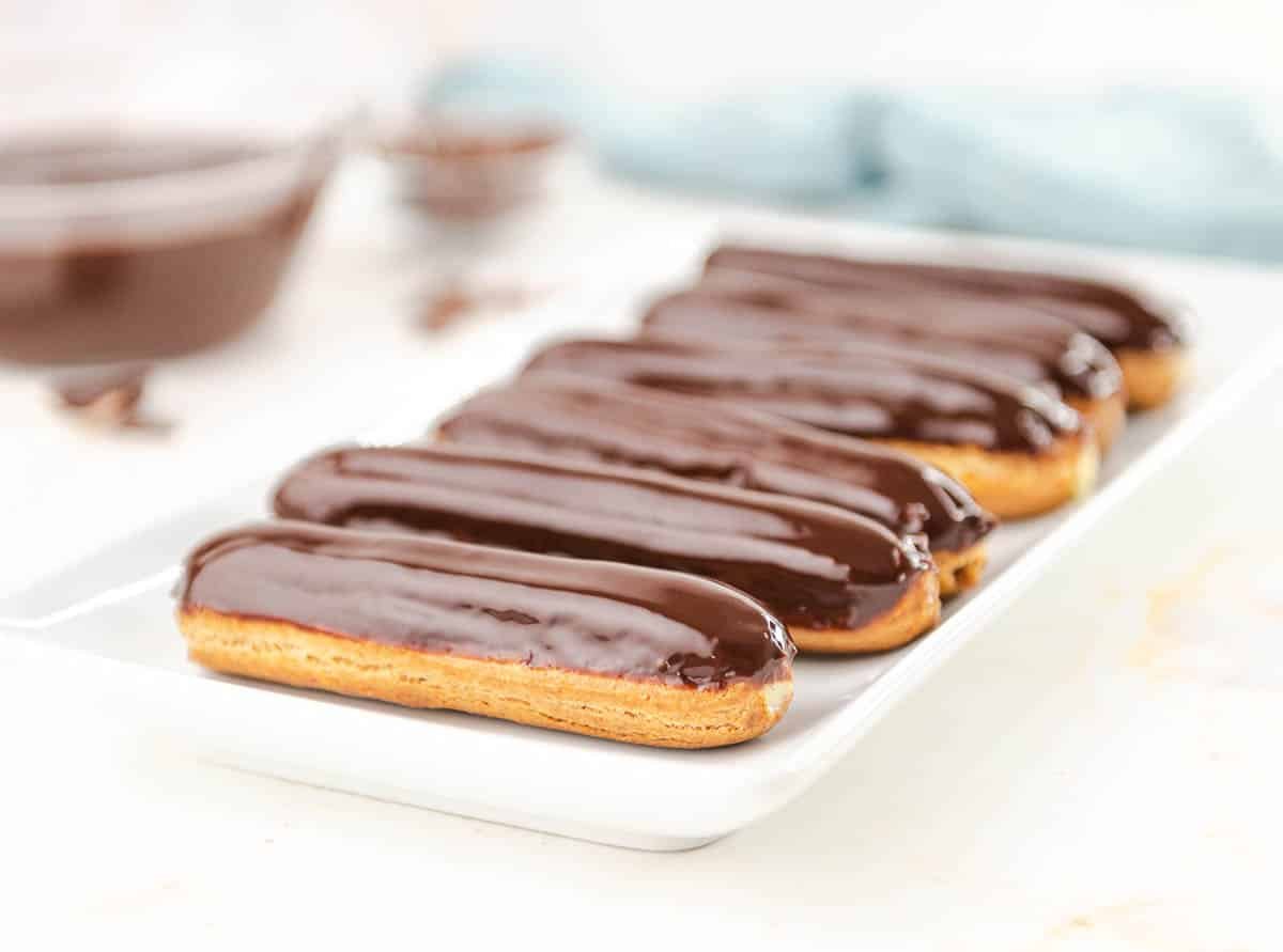 finished eclairs. 