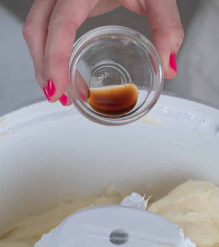 How To Make Cream Cheese Frosting Sugar Geek Show