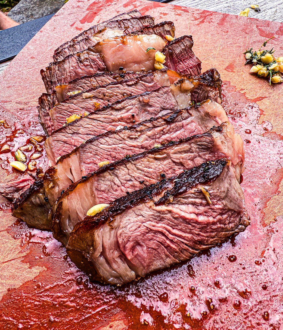 close up of sliced tomahawk steak