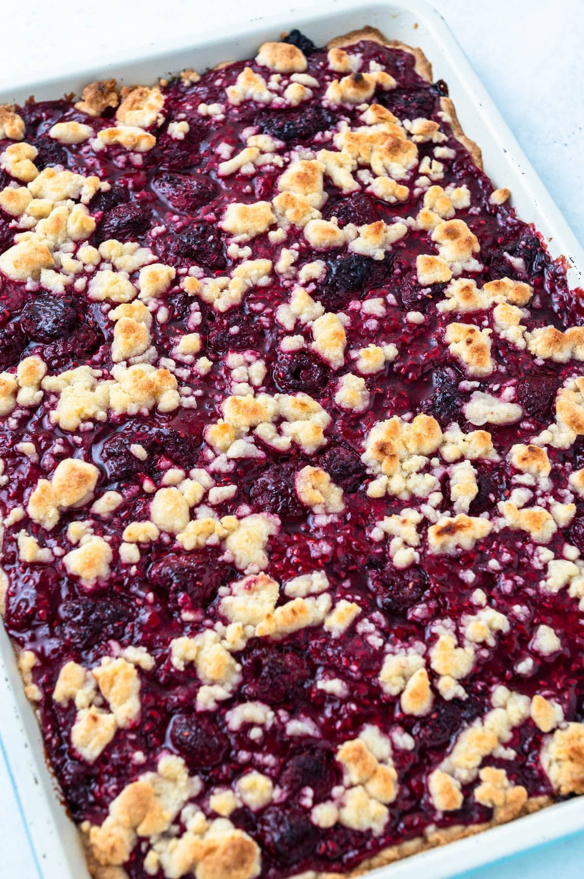 finished raspberry bars